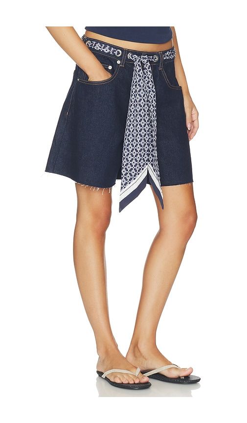 Sabrina Boyfriend Shorts With Scarf in Blue. - size 24 (also in 25, 27, 28, 30) - SEROYA - Modalova
