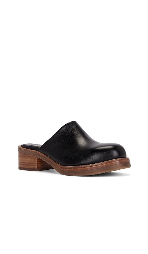 Magic Hour Mule in Black. - size 10 (also in 6, 6.5, 7, 7.5, 8, 8.5, 9, 9.5) - Seychelles - Modalova