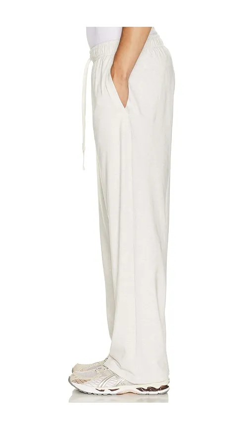 Jersey Lounge Straight Pant in Grey. - size L (also in M, S, XL/1X, XXL/2X) - SKIMS - Modalova