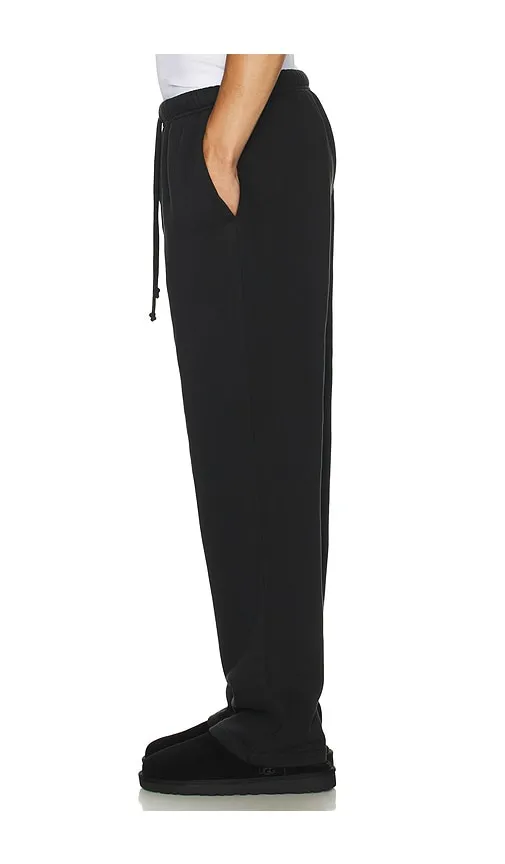 Fleece Straight Leg Pant in Black. - size L (also in M, S, XXL/2X) - SKIMS - Modalova