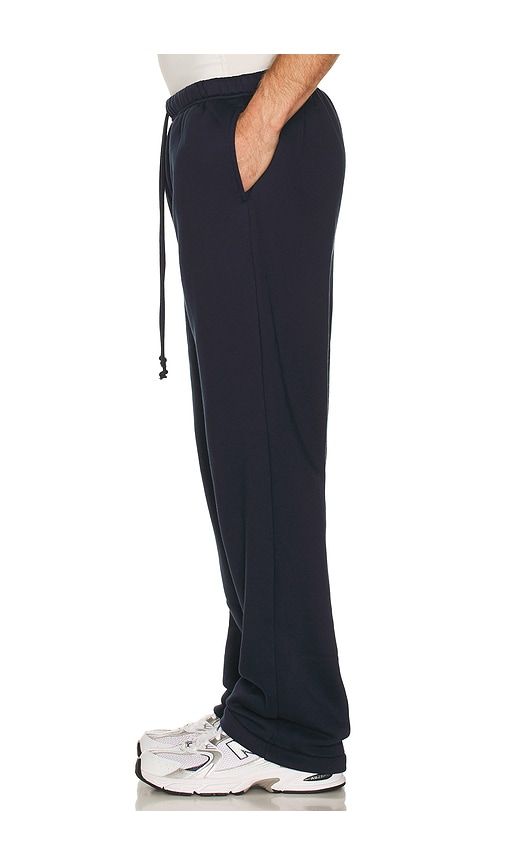 Straight Leg Pant in Blue. - size L (also in S, XL/1X, XXL/2X) - SKIMS - Modalova