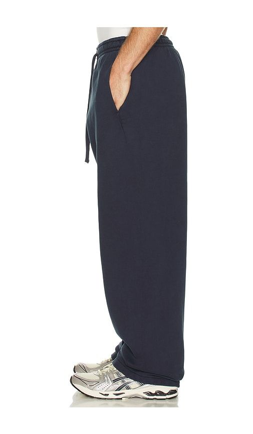 Heavy Fleece Straight Leg Pant in Blue. - size L (also in M, S) - SKIMS - Modalova