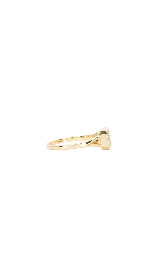 Emerald Cut Bezel Ring in Metallic . - size 7 (also in 8) - SHASHI - Modalova