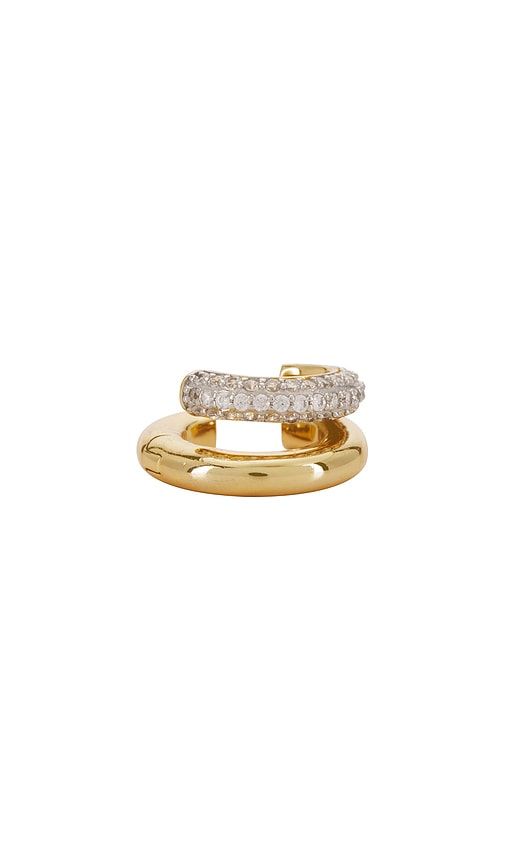 Bree Ear Cuff in Metallic - SHASHI - Modalova