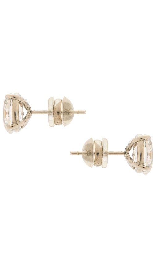 Oval Solitaire Stud in Metallic - SHASHI - Modalova