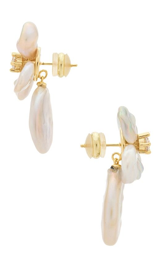 Fleur De Cleo Earring in Ivory - SHASHI - Modalova