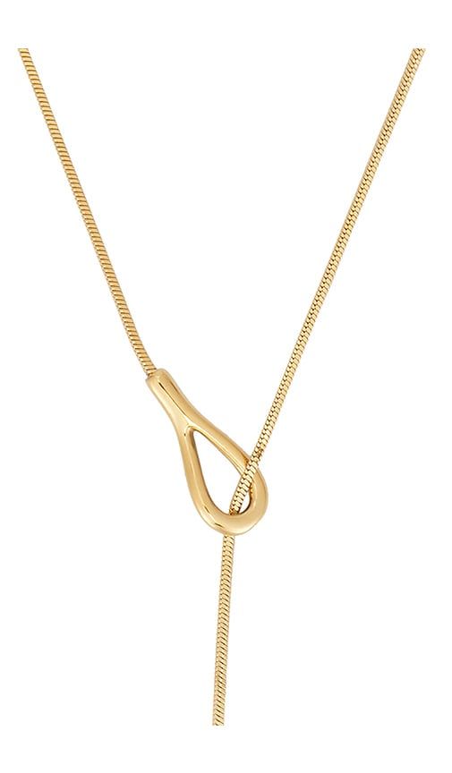 Elliot Lariat Necklace in Metallic - SHASHI - Modalova