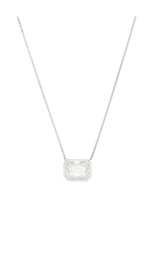 Emerald Baguette Necklace in Metallic - SHASHI - Modalova