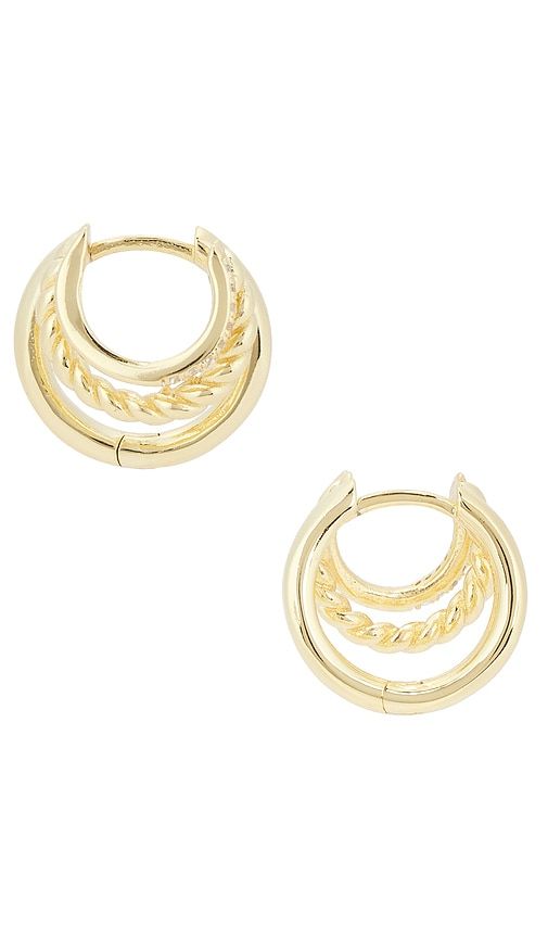 Charlie Triple Earring in Metallic - SHASHI - Modalova