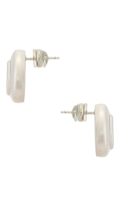 Carson Stud Earrings in Metallic - SHASHI - Modalova