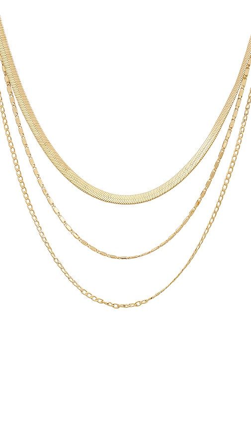 Mikaela Necklace in Metallic - SHASHI - Modalova