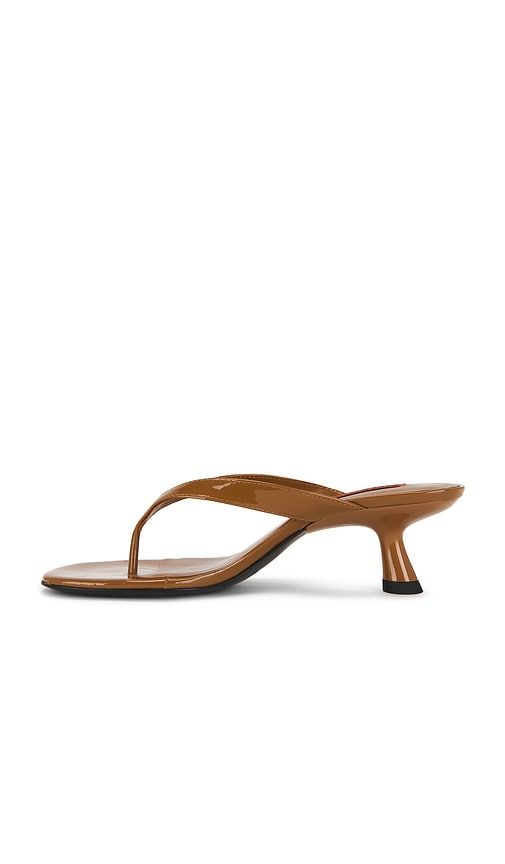 Beep Thong Sandal in . Taglia 35. Also in 36, 37, 38, 39, 40, 41 - SIMONMILLER - Modalova