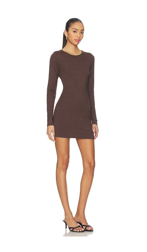 Smooth Layers Crewneck Tunic in Chocolate. - size L (also in XL) - SKIMS - Modalova