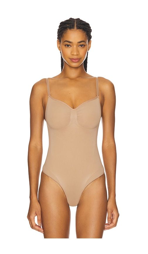 Seamless Sculpt Bodysuit Brief in Beige. - size 2X (also in S, XS) - SKIMS - Modalova