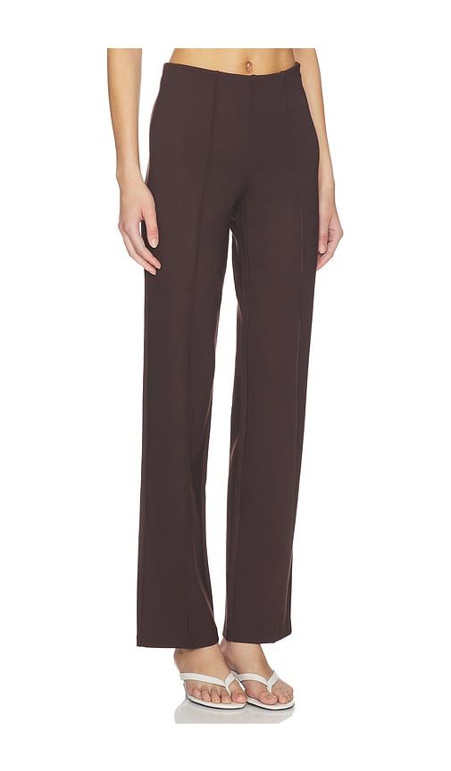High Waist Pintuck Straight Pant in Chocolate. - size L (also in XS) - SKIMS - Modalova