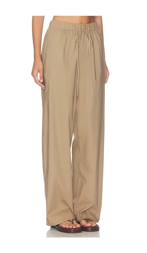 Oversized Drawstring Pant in Brown. - size L (also in M, S, XS) - SKIMS - Modalova