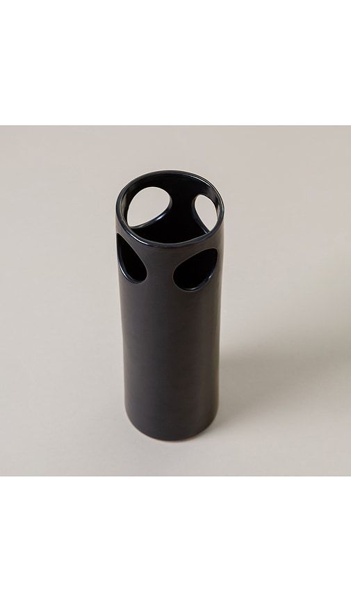 SIN Cenote Vase in Black - SIN - Modalova