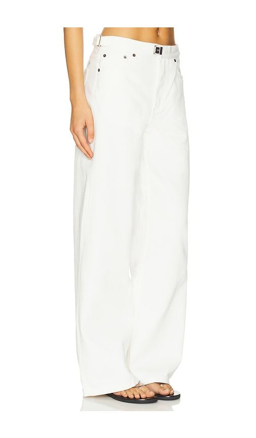 Buckle Wide Leg Jeans in White. - size 26 (also in 27, 28, 29, 31, 32) - Still Here - Modalova