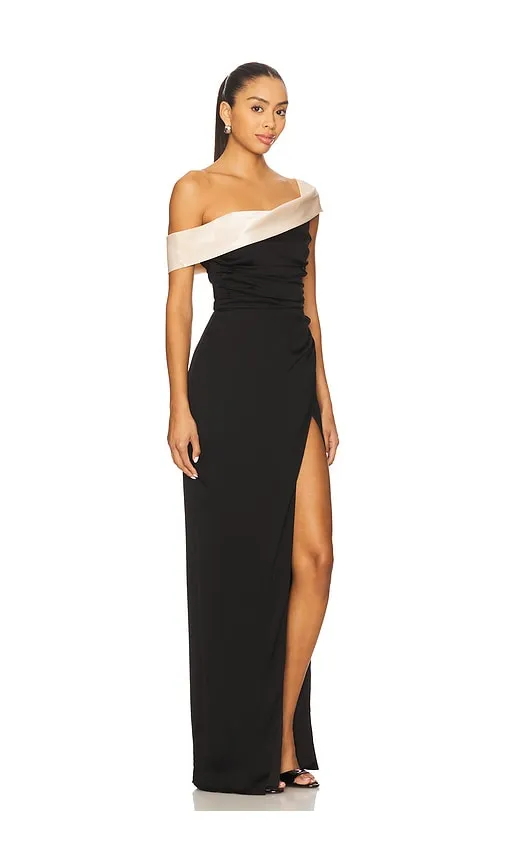 Tuscany Gown in Black. - size S (also in XS) - Sonya Moda - Modalova