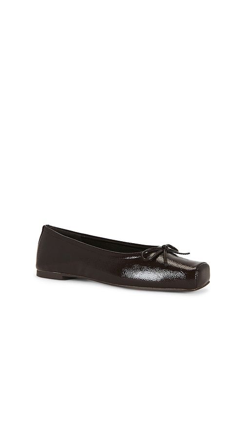 Eleve Flat in Brown Crinkle Patent in Chocolate. - size 10 (also in 8.5) - Steve Madden - Modalova