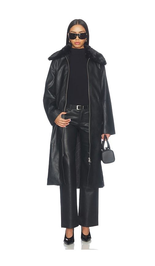 Sajuniper Shearling Coat in . - size L (also in M, S, XS) - SAMSOE SAMSOE - Modalova