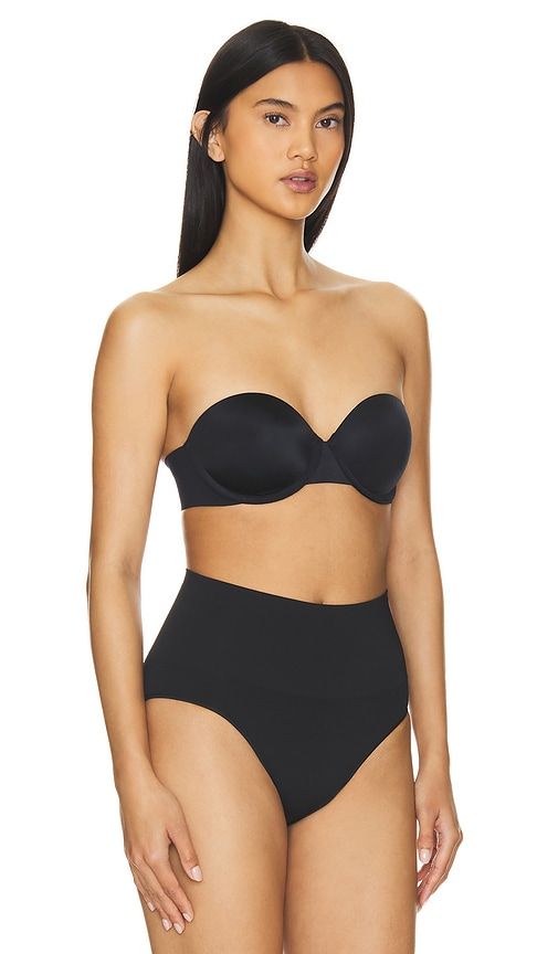 Smoothâ¢ Suit Your Fancy Strapless Bra in Black. - size 32C (also in 32D, 34B, 34C) - SPANX - Modalova