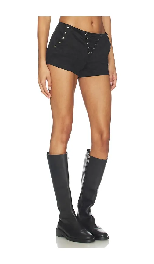 Mada Short in Black. - size L (also in M, S, XL, XS, XXS) - superdown - Modalova