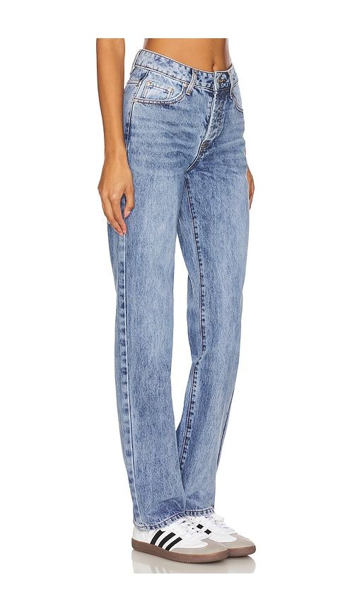 Lanie Jeans in Blue. - size 23 (also in 24, 25, 26, 27, 28, 29, 30) - superdown - Modalova
