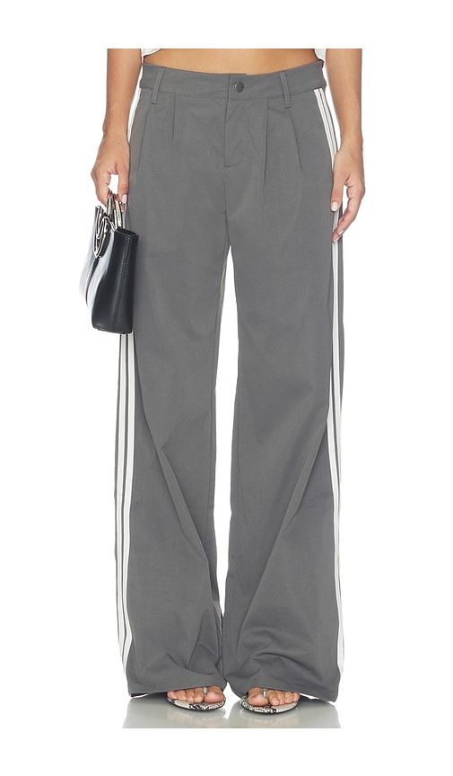 Katherine Trouser in Grey. - size S (also in XS) - superdown - Modalova