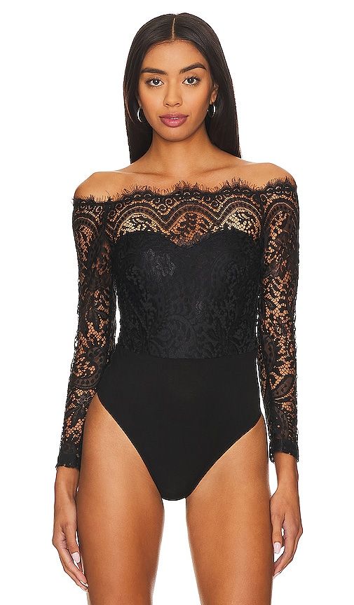 Rivka Off Shoulder Bodysuit in . - size M (also in L, S, XS, XXS) - superdown - Modalova
