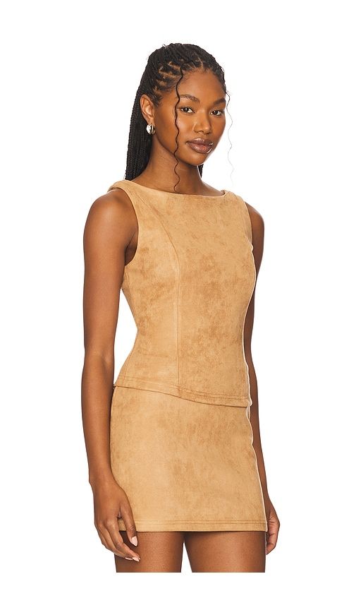 Aviva Faux Suede Top in Tan. - size S (also in XS) - superdown - Modalova
