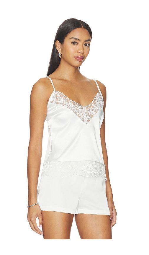 Akosia Cami Top in . - size L (also in M, S, XL, XS) - superdown - Modalova
