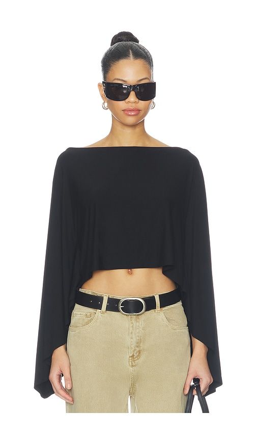 Villie Off Shoulder Top in . - size M (also in S, XL, XS, XXS) - superdown - Modalova