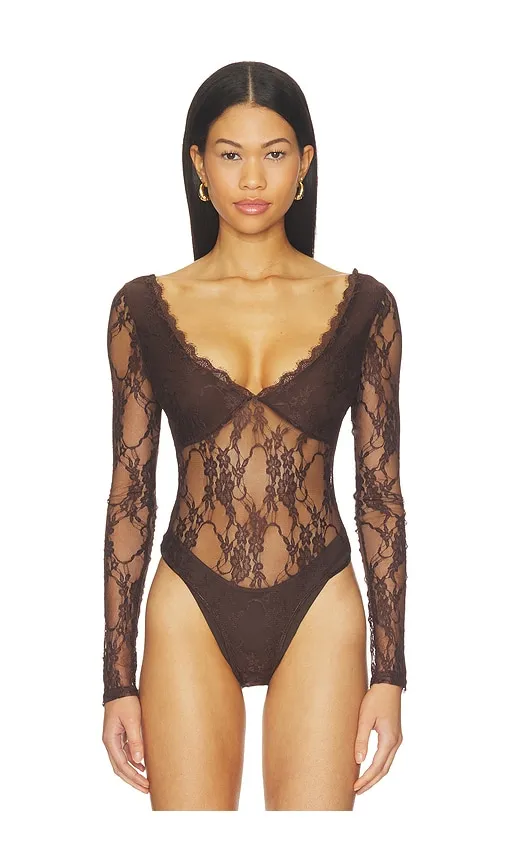 Halcyon Bodysuit in Brown. - size L (also in M, S, XS) - superdown - Modalova