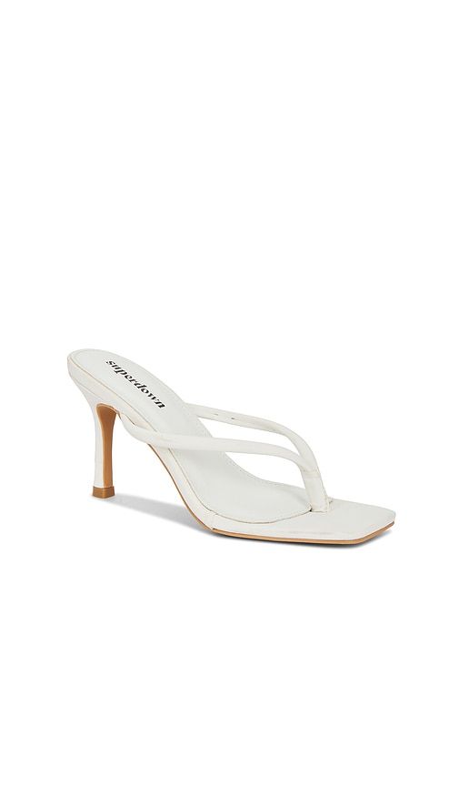 Livi Sandal in . - size 10 (also in 7, 8, 9) - superdown - Modalova