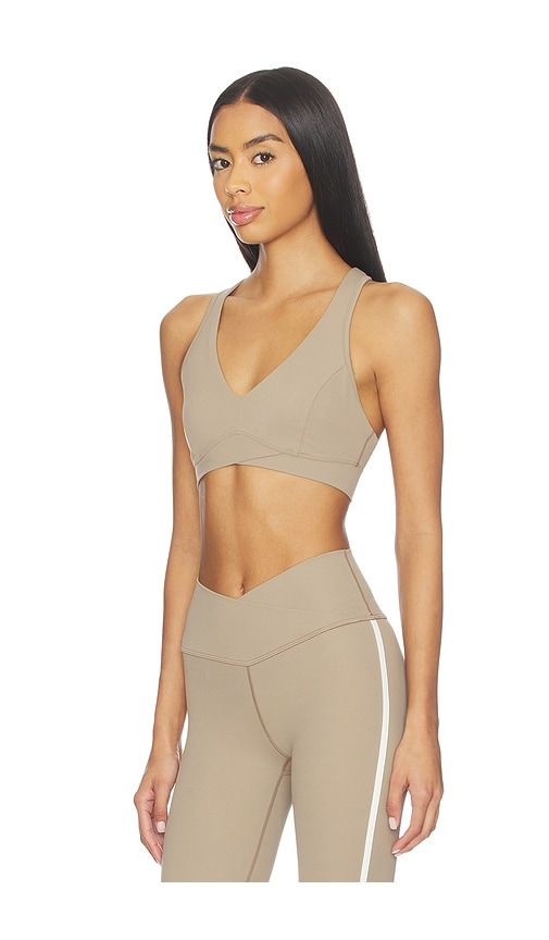 Mia Rigor Sports Bra in Taupe. - size M (also in S) - Splits59 - Modalova