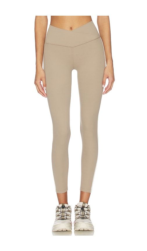 Mia Rigor Legging W/ Stripe in Taupe. - size L (also in M, XL) - Splits59 - Modalova