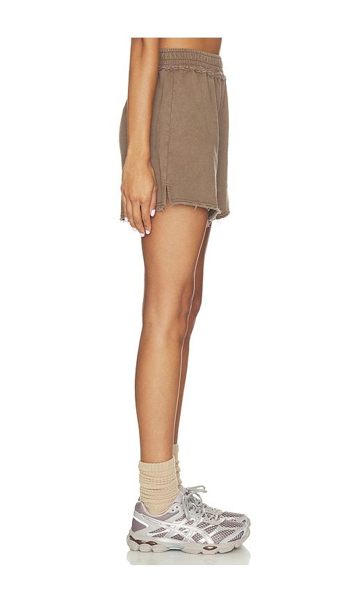 Kendal Short in Brown. - size M/L (also in XS/S) - SWK - Modalova