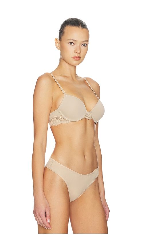 Divine Multi-way T-shirt Bra in Nude. - size 32B (also in 32C, 34C, 34DD, 36B, 36C) - Skarlett Blue - Modalova
