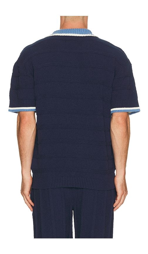 Structured Knitted Loose Fit Polo in Blue. - size M (also in S, XL/1X, XXL/2X) - Scotch & Soda - Modalova