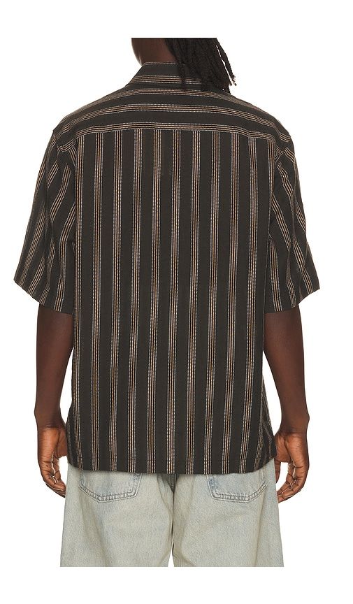 Structured Stripe Relaxed Fit Short Sleeve Shirt in Brown. - size L (also in M, S, XL/1X) - Scotch & Soda - Modalova