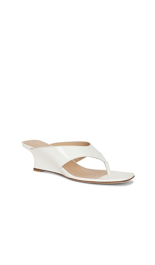 Vinnie Wedge Thong Sandal 50 in White. - size 10 (also in 5.5, 6, 6.5) - Stuart Weitzman - Modalova