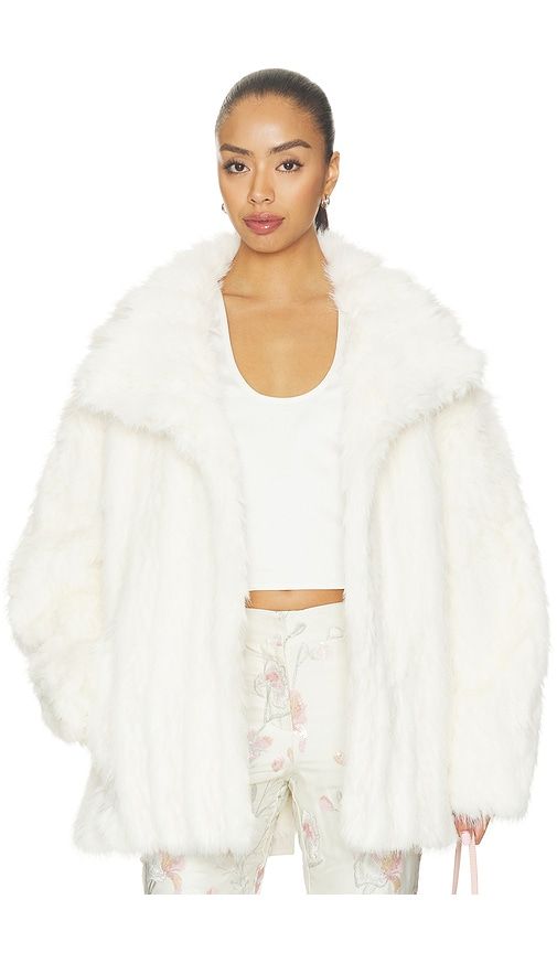 Ilaria Eco Fur Coat in . - size M/L (also in XS/S) - Source Unknown - Modalova