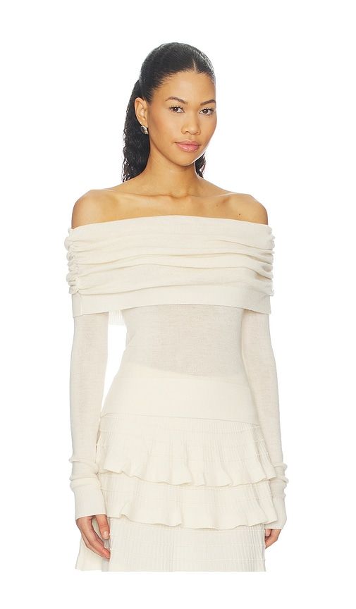 Light Merino Off Shoulder Sweater in Cream. - size L (also in M, S, XL) - Susana Monaco - Modalova