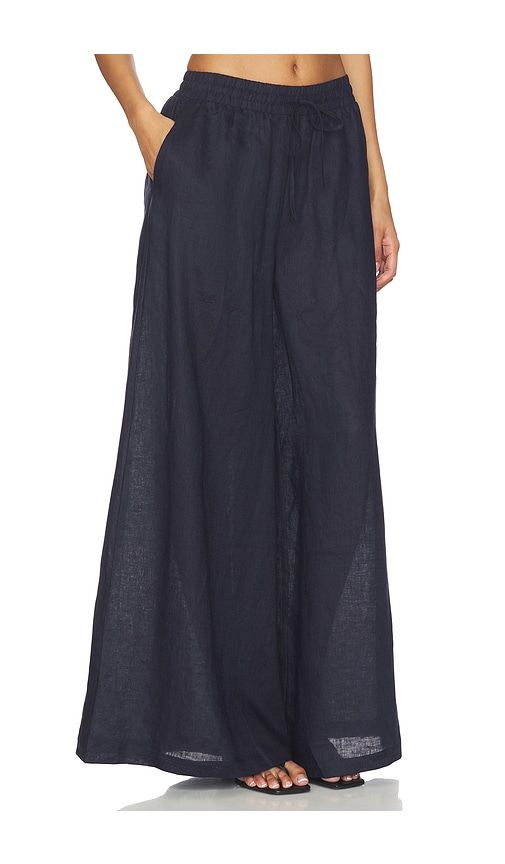 Solid Linen Wide Leg Elastic Pant in Navy. - size M (also in S, XL) - Susana Monaco - Modalova