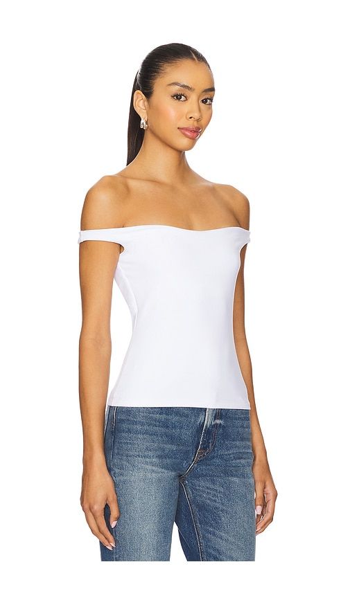 Off Shoulder Top in White. - size L (also in M, S, XL, XS) - Susana Monaco - Modalova