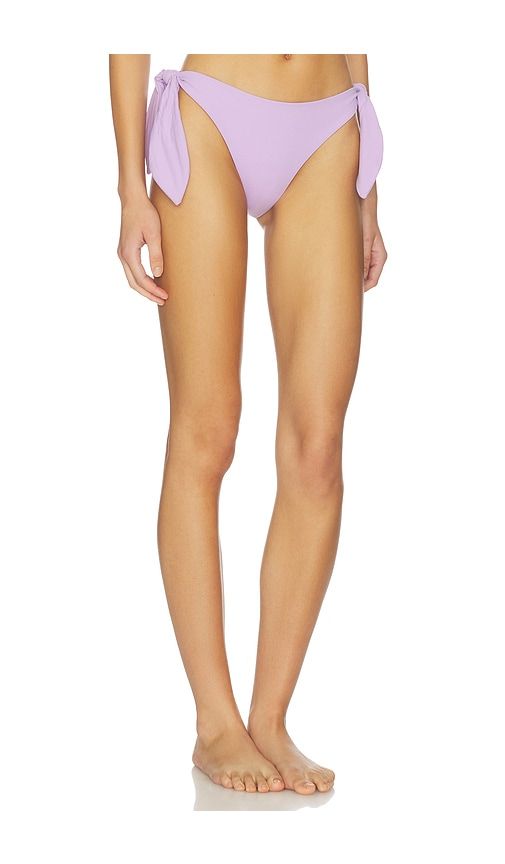 Adjustable Tie Swim Bottom in Purple. - size L (also in M, S) - Susana Monaco - Modalova