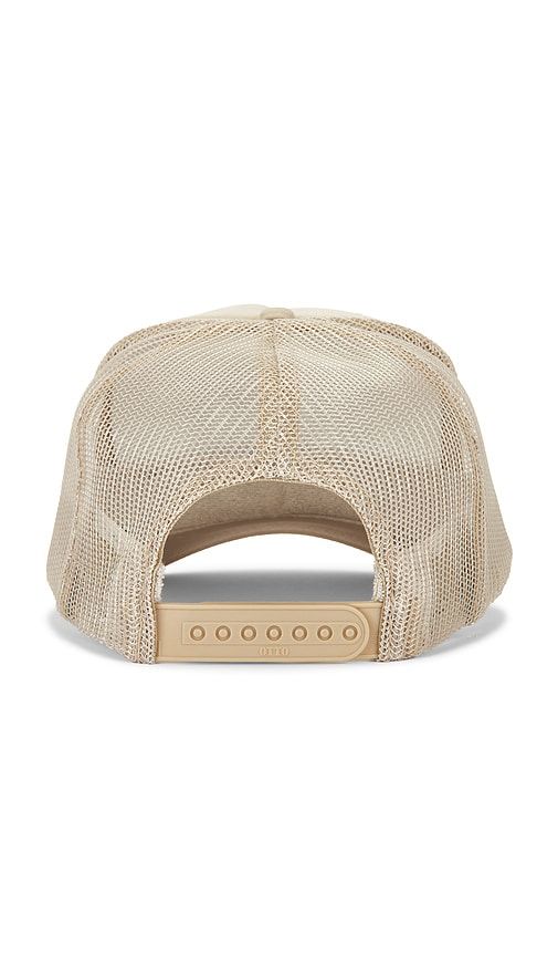 Surf California Hat in Brown - Friday Feelin - Modalova