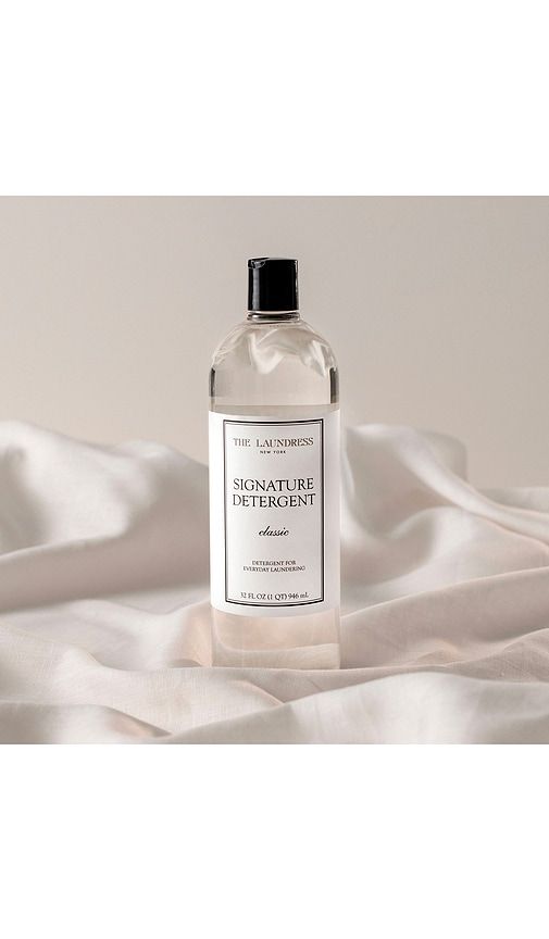 Classic Signature Detergent in - The Laundress - Modalova