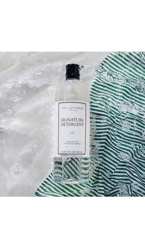 Isle Detergent in - The Laundress - Modalova